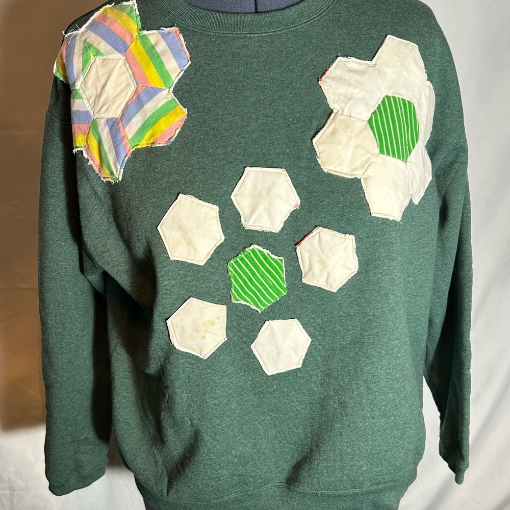 Hanes Dark Green Sweater with Colorful Patchwork